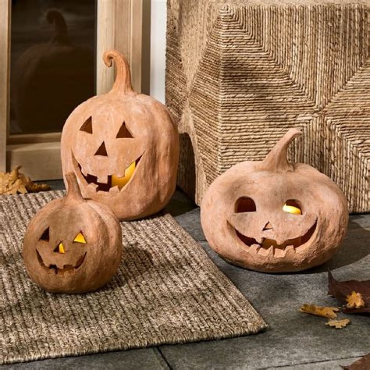 Can we eat jack o lantern pumpkins