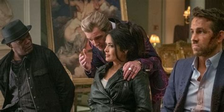 Who is the bad guy in Hitmans Bodyguard